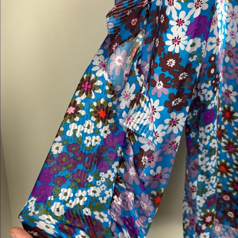 Kate Spade NY Floral Ruffle Blue and Purple 100% Silk Women's Top - M - Picture 3 of 9